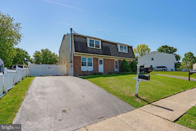 130 ELLEN WAY, Harleysville, PA 19438