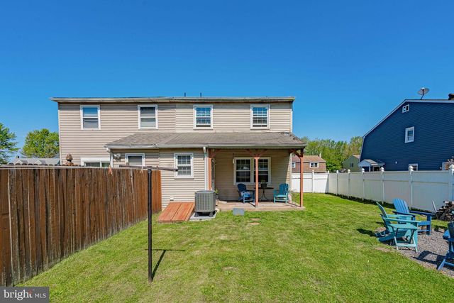 130 ELLEN WAY, Harleysville, PA 19438