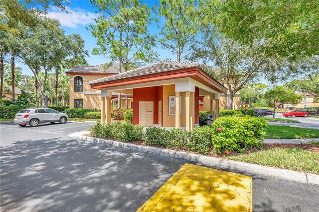 2250 PORTOFINO PLACE 235, Palm Harbor, FL 34683