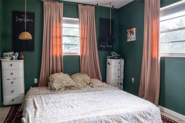 2107 6TH STREET W, Palmetto, FL 34221