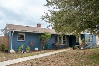 2107 6TH STREET W, Palmetto, FL 34221