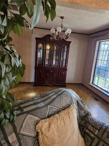 14 Janeway Place Corner, Shawnee, OK 74804