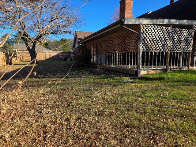 14 Janeway Place Corner, Shawnee, OK 74804