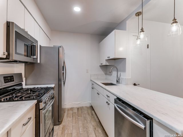 8058 Broadway Apt 255T, San Antonio, TX 78209