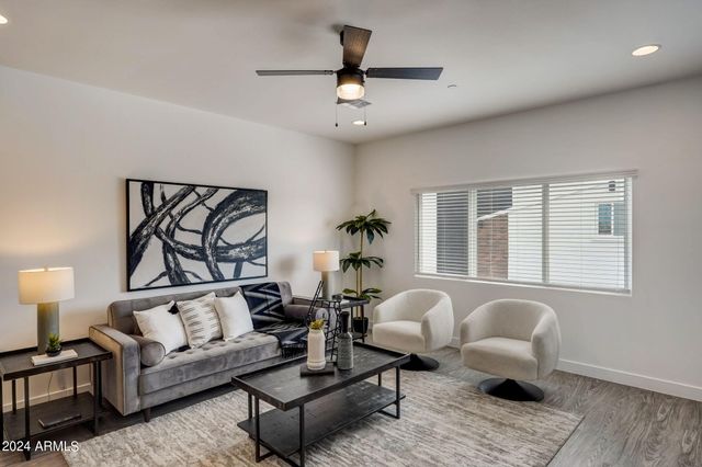 3645 E Earll Drive 8, Phoenix, AZ 85018