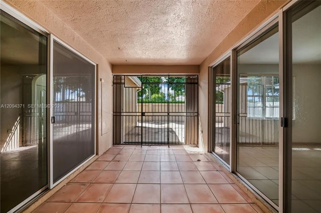 15470 SW 41st Terrace, Miami, FL 33185
