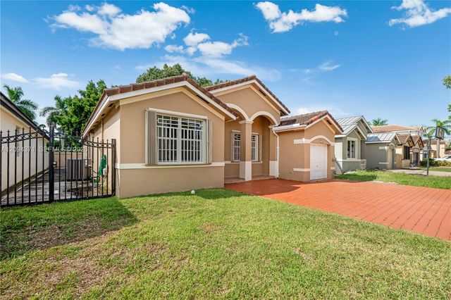 15470 SW 41st Terrace, Miami, FL 33185