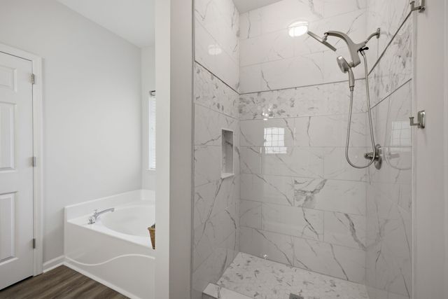 2646 Churchill Dr, Thompsons Station, TN 37179