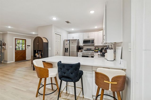 2302 S ARRAWANA AVENUE, Tampa, FL 33629