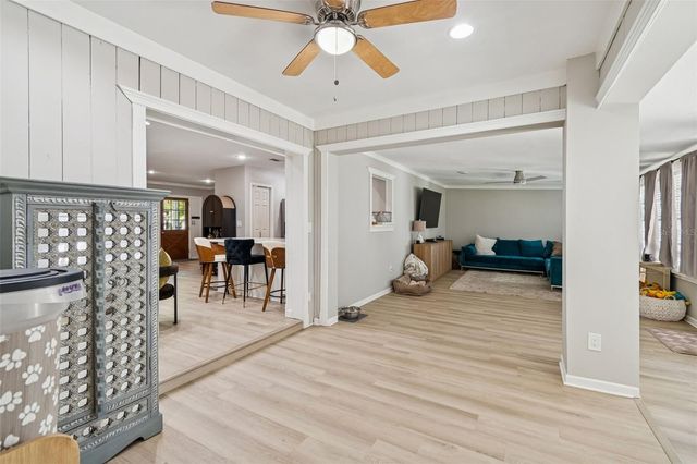 2302 S ARRAWANA AVENUE, Tampa, FL 33629