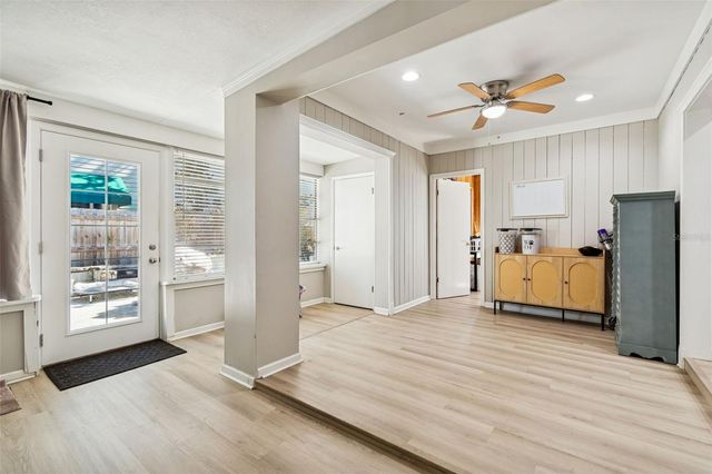 2302 S ARRAWANA AVENUE, Tampa, FL 33629