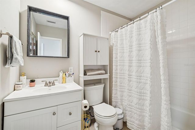 2302 S ARRAWANA AVENUE, Tampa, FL 33629