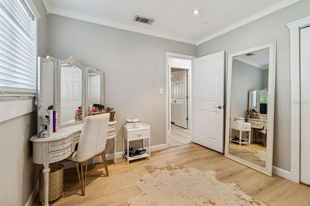 2302 S ARRAWANA AVENUE, Tampa, FL 33629