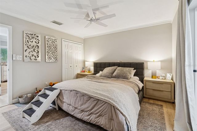 2302 S ARRAWANA AVENUE, Tampa, FL 33629