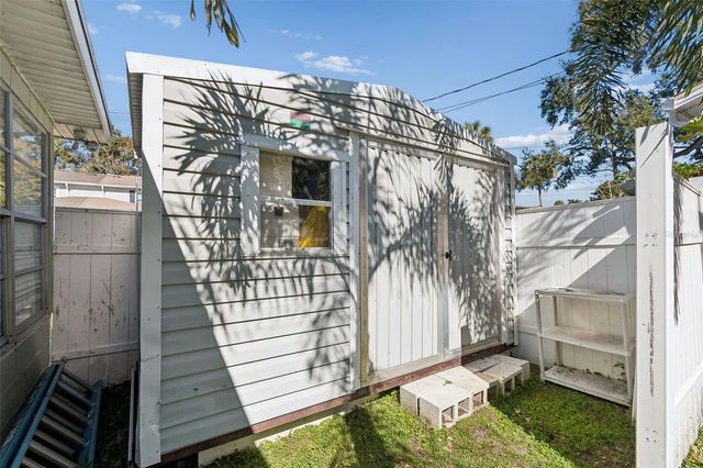 2302 S ARRAWANA AVENUE, Tampa, FL 33629