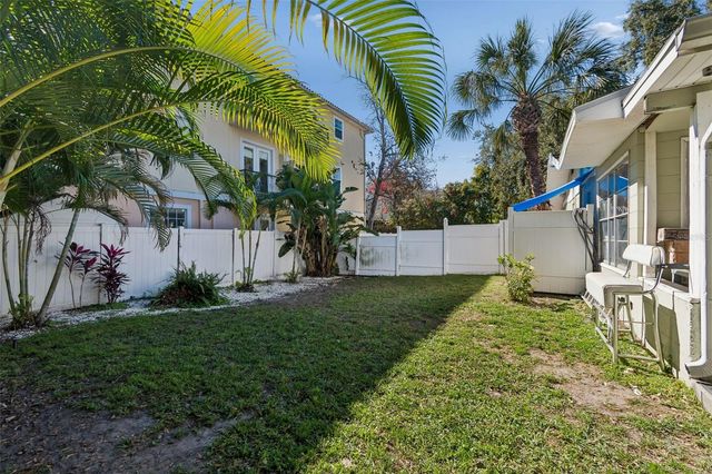 2302 S ARRAWANA AVENUE, Tampa, FL 33629