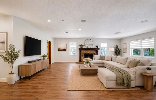 10951 SW 58th Court, Davie, FL 33328