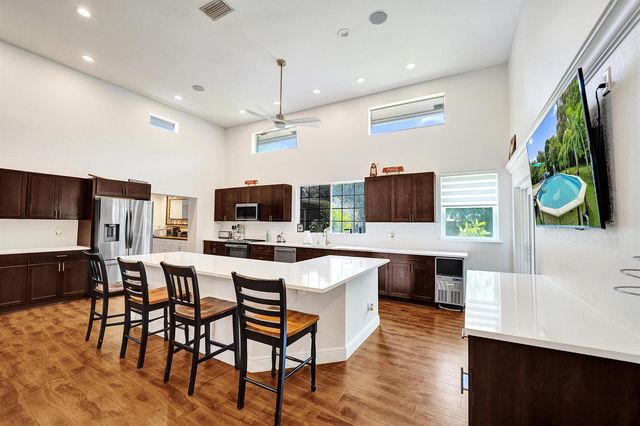 10951 SW 58th Court, Davie, FL 33328