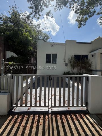 328 SW 15th Ave -, Miami, FL 33135
