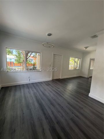 328 SW 15th Ave -, Miami, FL 33135