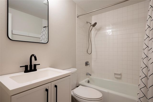 4004 Montrose Boulevard 44D, Houston, TX 77006