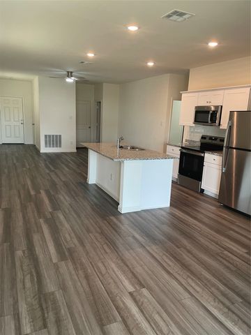 111 Connecticut Court, Princeton, TX 75407