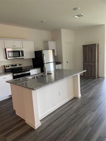 111 Connecticut Court, Princeton, TX 75407