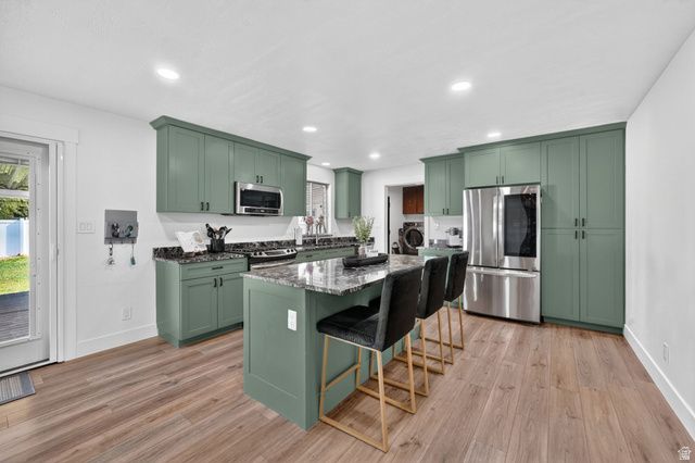 2976 W 6620 S, West Jordan, UT 84084
