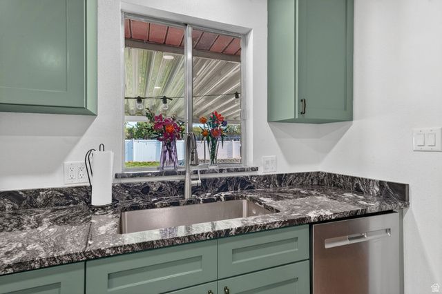 2976 W 6620 S, West Jordan, UT 84084