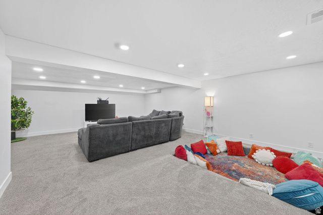 2976 W 6620 S, West Jordan, UT 84084