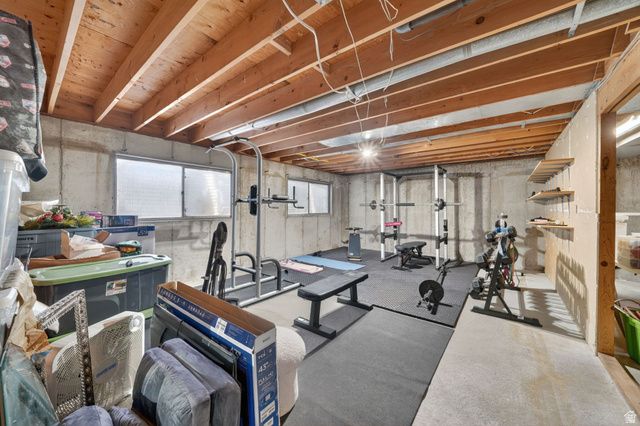 2976 W 6620 S, West Jordan, UT 84084