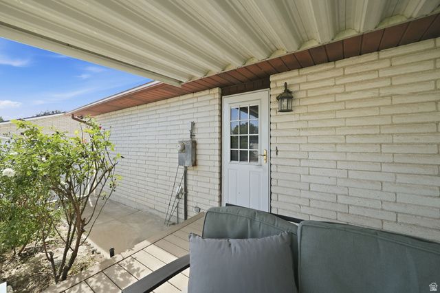 2976 W 6620 S, West Jordan, UT 84084
