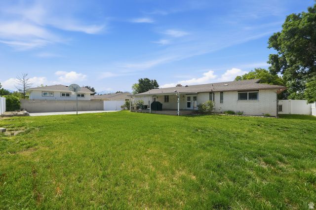 2976 W 6620 S, West Jordan, UT 84084