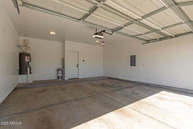 1718 W COLTER Street 111, Phoenix, AZ 85015