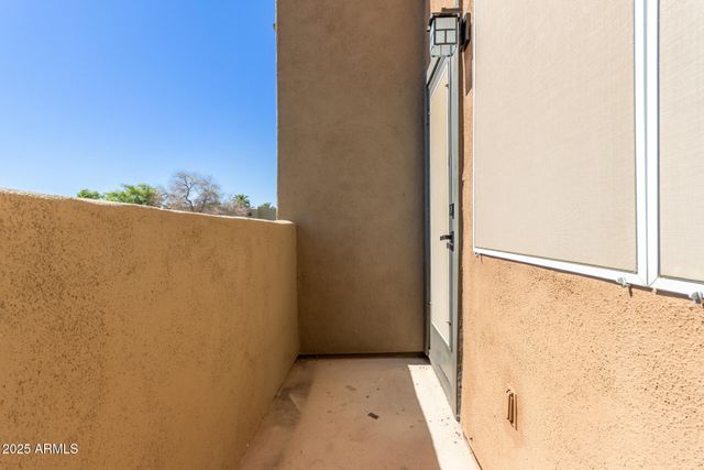 1718 W COLTER Street 111, Phoenix, AZ 85015