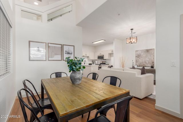 1718 W COLTER Street 111, Phoenix, AZ 85015