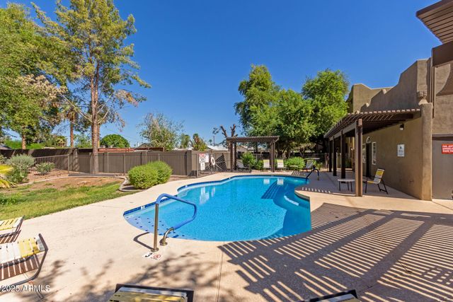 1718 W COLTER Street 111, Phoenix, AZ 85015