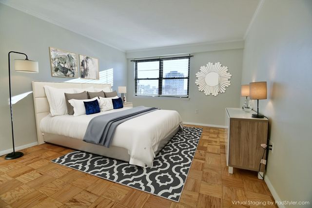 8 Whittier Pl 15F, Boston, MA 02114