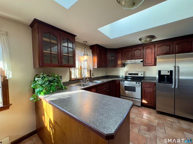 7 Blue Meadow Road, Bristol, CT 06010