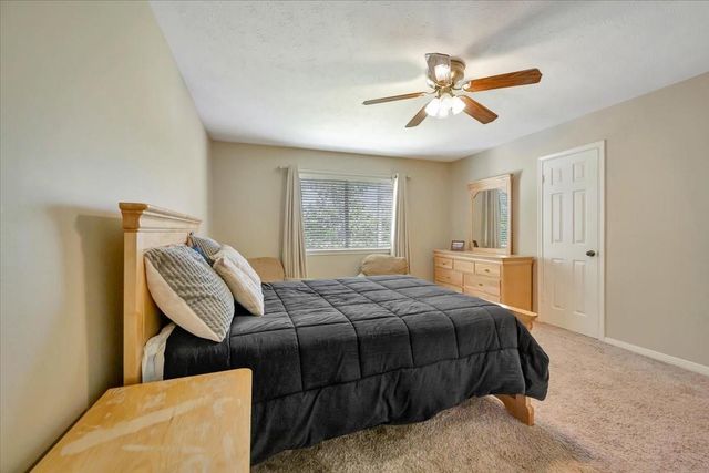 15110 Greenleaf Lane, Houston, TX 77062