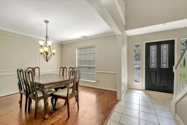 15110 Greenleaf Lane, Houston, TX 77062