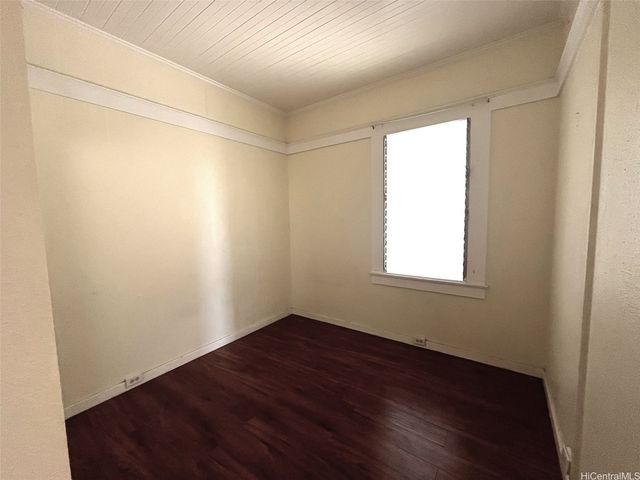 1691 Kamamalu Avenue, Honolulu, HI 96813