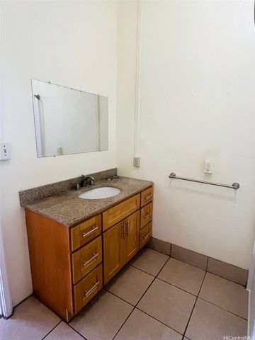1691 Kamamalu Avenue, Honolulu, HI 96813