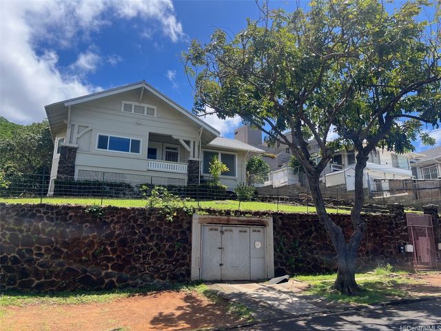 1691 Kamamalu Avenue, Honolulu, HI 96813