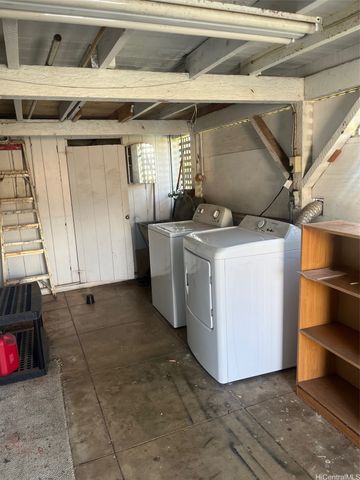 1691 Kamamalu Avenue, Honolulu, HI 96813