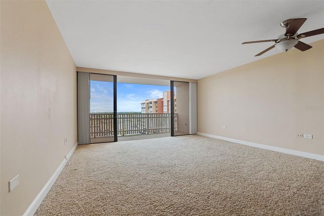 450 TREASURE ISLAND CAUSEWAY 502, Treasure Island, FL 33706