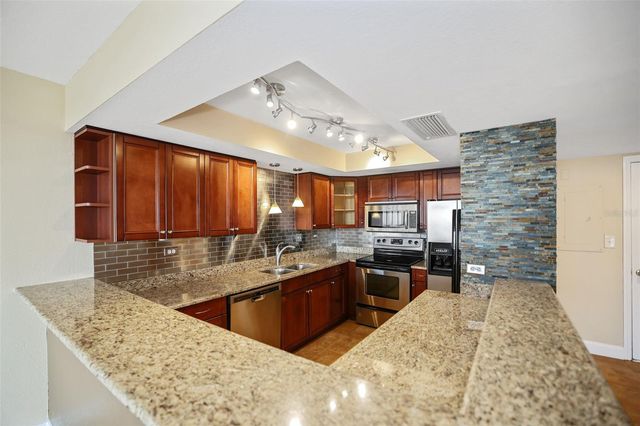 450 TREASURE ISLAND CAUSEWAY 502, Treasure Island, FL 33706