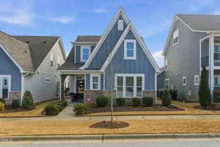 129 Steepridge Lane, Holly Springs, NC 27540