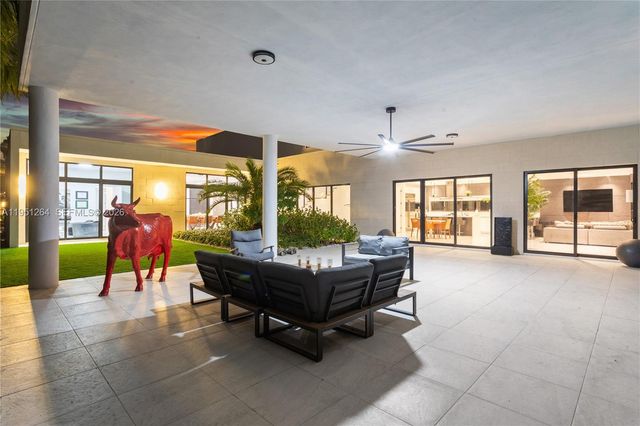 16773 S Botaniko Drive S, Weston, FL 33326