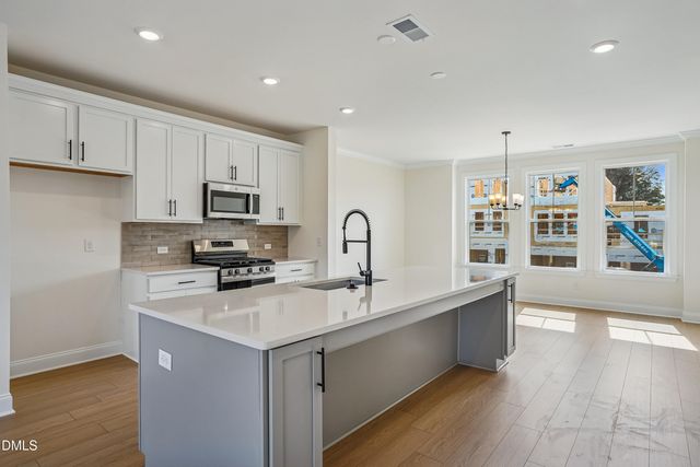 146 Midtown Rows Way 25, Fuquay Varina, NC 27526